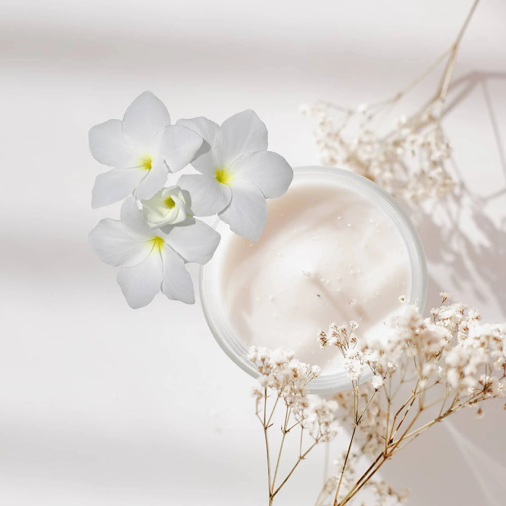 JASMINE`S DAYDREAM - ORGANIC SOY CANDLE Salt & Rose Cosmetics